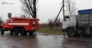 Рятувальники загасили пожежу в дачному будинку та тричі надавали допомогу водіям на складних ділянках автошляхів області