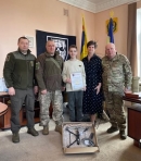 Юний патріот передав дрон FPV для захисників