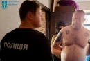 У Кропивницькому викрито та знешкоджено злочинну групу, яка займалася вимаганням неіснуючих боргів та розбійними нападами. Про підозри повідомлено 7 фігурантам у справі