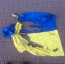 У Кропивницькому поліцейські затримали чоловіка, який вчинив наругу над Державним прапором