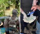 На вимаганні неправомірної вигоди викрито поліцейського районного відділу поліції