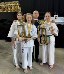 Кропивницькі спортсменки стали чемпіонками Європи з кіокушинкай карате у командному ката
