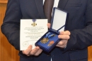 Членам родин загиблих та зниклих без вісті захисників України вручили державні військові нагороди